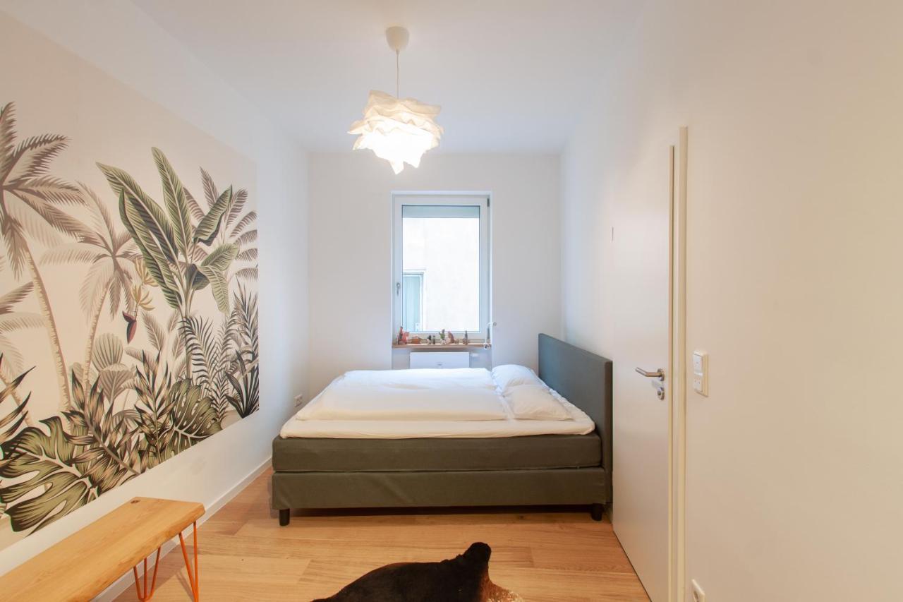 Juliusliving - Modernes Wohnen An Der Juliuspromenade Apartamento Wurtzburgo Quarto foto