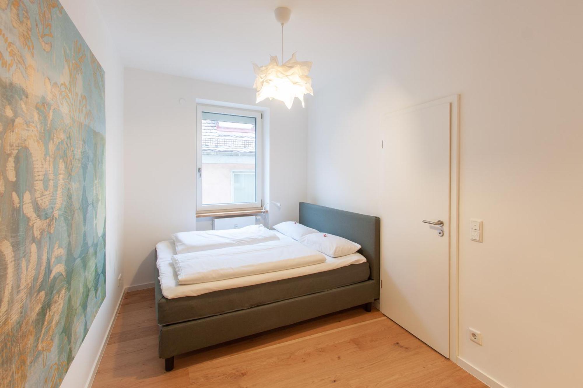 Juliusliving - Modernes Wohnen An Der Juliuspromenade Apartamento Wurtzburgo Quarto foto